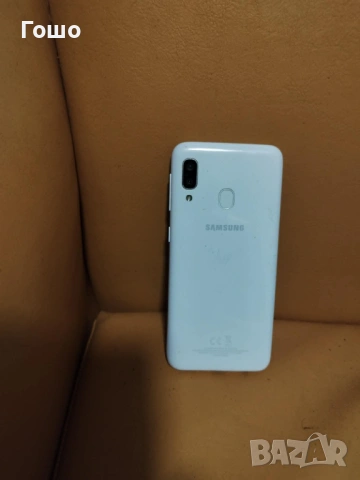 Смартфон Samsung Galaxy A20e, снимка 3 - Samsung - 54887724