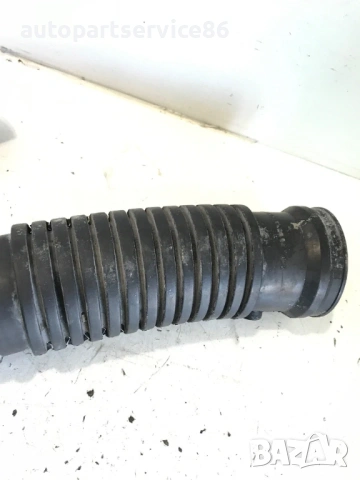 Тръба за въздушен вход за Mercedes W638 Vito (2000) A6380940682, снимка 2 - Части - 54089995