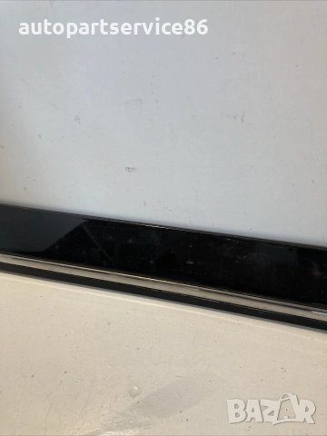 Лайсна за предна лява врата черна за Mercedes B-Class W245 B170 (2008) A1696983562, снимка 2 - Части - 55147838