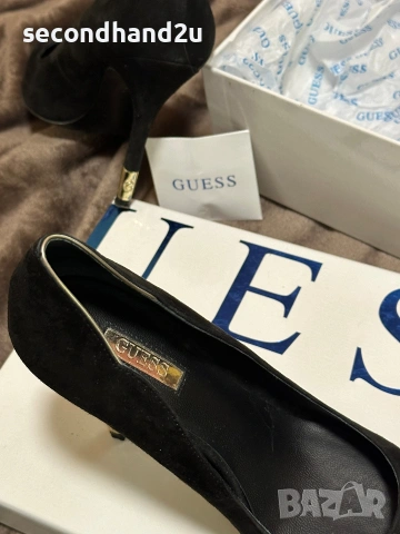 Токчета Guess - черен велур, снимка 5 - Дамски елегантни обувки - 54581134
