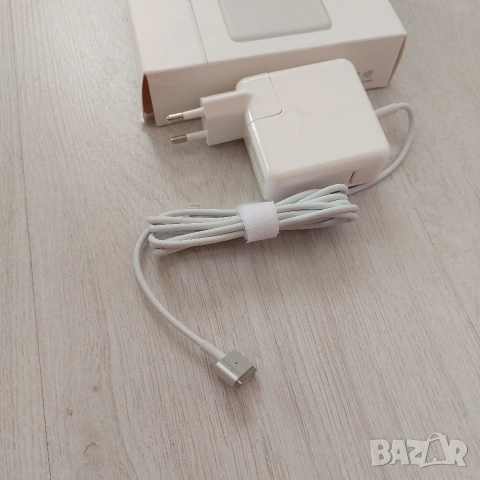 Ново зарядно за MacBook Air 45W MagSafe 2 (Качествен заместител), снимка 2 - Кабели и адаптери - 54895697