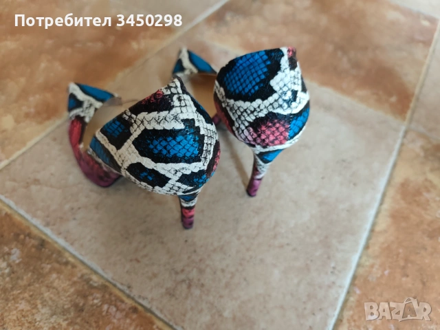 Дамски обувки , снимка 2 - Дамски обувки на ток - 54681375