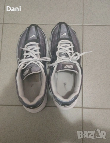 Обувки Nike, снимка 2 - Маратонки - 54317315