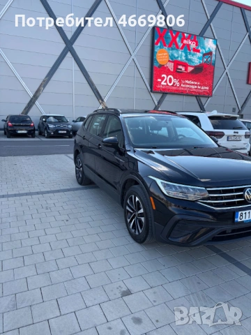 VW Tiguan 4-Motion | Като Нов | Чист Carfax | Готов за регистрация, снимка 6 - Автомобили и джипове - 54508982