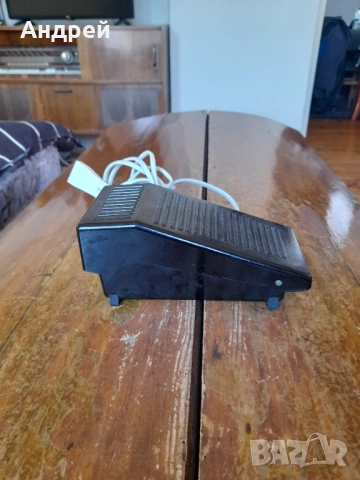 Стар педал за шевна машина #12, снимка 2 - Други ценни предмети - 54346159