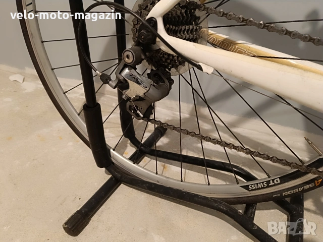Карбонов шосеен велосипед Specialized Amira , снимка 3 - Велосипеди - 54444620