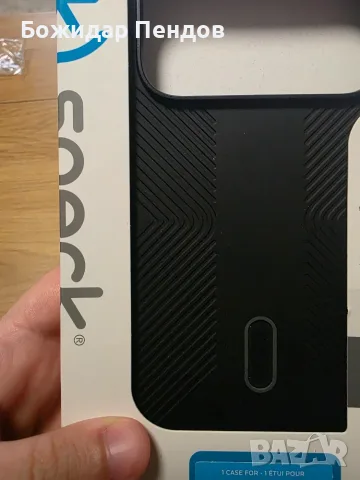 НЕРАЗОПАКОВАН Калъф Speck iPhone 17 Pro Max, Presidio2 Grip, with MagSafe, удароустойчив до 4м, снимка 3 - Калъфи, кейсове - 55578926