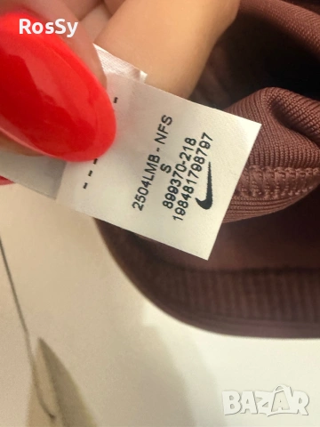 Дамски бюстие Nike, снимка 5 - Корсети, бюстиета, топове - 55038631