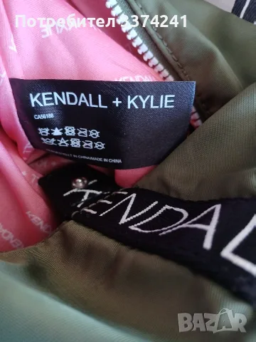 Малка дамска раница Kendall+Kylie, снимка 7 - Раници - 55475635