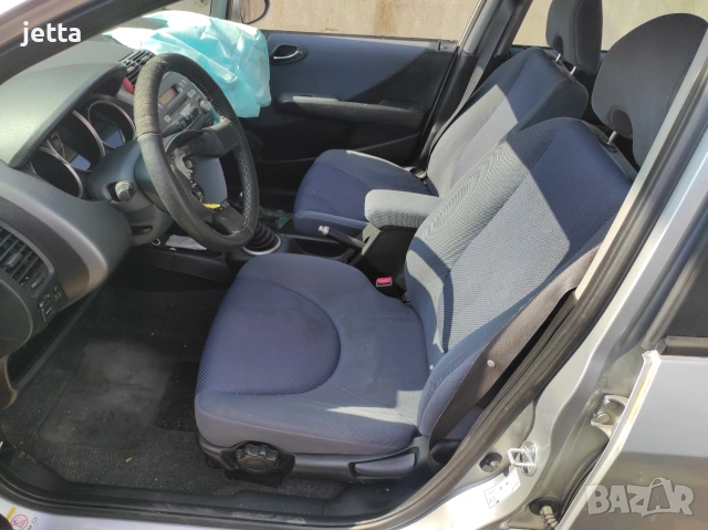 Honda Jazz 1.2i 78к.с 2004г - На части Хонда Джаз, снимка 5 - Автомобили и джипове - 55036682