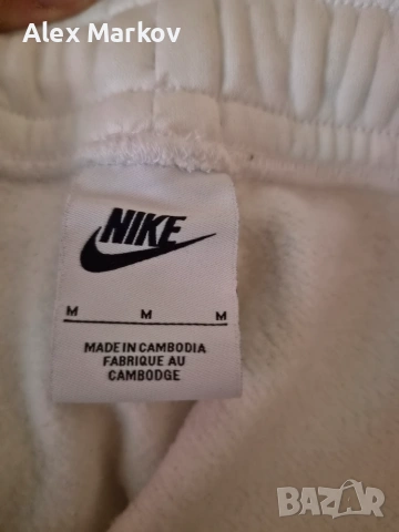 Nike долнище , снимка 2 - Спортни дрехи, екипи - 55086620