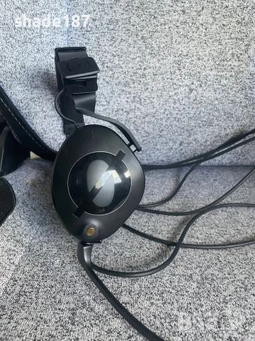 Студийни мониторни слушалки Røde NTH-100 , снимка 2 - Друга електроника - 55012111