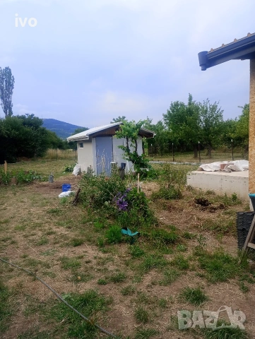 prodava imot s bungalo i zakrita terasa, снимка 2 - Вили - 55176876