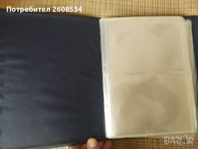 ЧЕТИРИ КОЖЕНИ ФИЛАТЕЛНИ КЛАСЬОРА /виж описанието/, снимка 9 - Филателия - 53998783