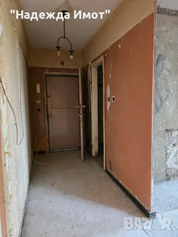 Тристаен апартамент Базар Левски, снимка 6 - Апартаменти - 55399969