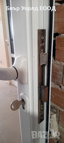 PVC австрийска дограма и алуминиева огледална интериорна врата, снимка 7 - Други стоки за дома - 54657965