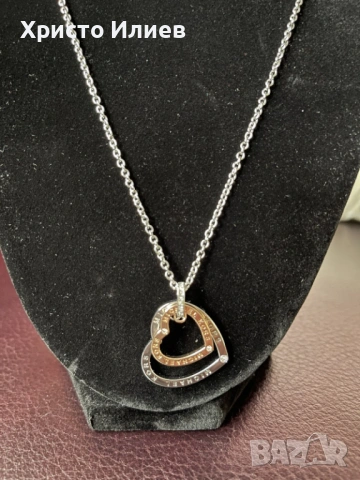 Колие Michael Kors верижка със сърце, снимка 4 - Колиета, медальони, синджири - 54787415