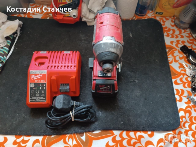 Винтоверт импакт Milwaukee M18 ONEID , снимка 5 - Винтоверти - 54007651