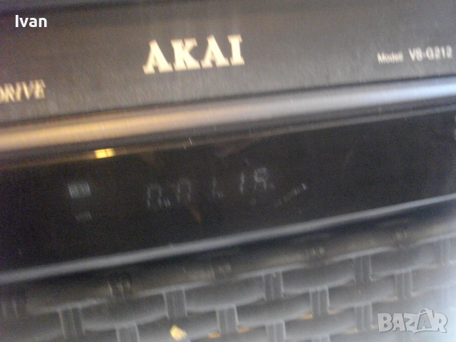AKAI VS-G212 ОТЛИЧНО РАБОТЕЩО ВИДЕО ВИДЕОРЕКОРДЕР ПЛЕЙЪР АКАЙ ПОЧТИ НОВО, снимка 14 - Плейъри, домашно кино, прожектори - 54496122