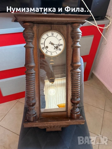 Стенен часовник юнгханс