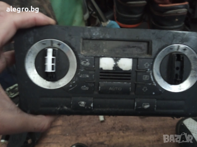 Панел климатик Audi A3 2.0 TDI , 8P0820043 , 8P0 820 043 