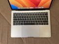 13" Core i5 MacBook Pro A1708 /Mid-2017/-i5/8GB RAM/256GB SSD, снимка 2
