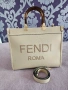Чанта FENDI, снимка 1