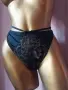  Резервирани Hunkemoller 3XL Черна еластична дантелена полупрашка , снимка 1