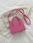 Дамска чанта Hot Pink – минималистичен дизайн, снимка 2
