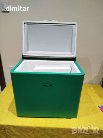Хладилник ракла ELECTROLUX - 12/ 220 V- GAS, снимка 2 - Хладилни чанти - 54291423
