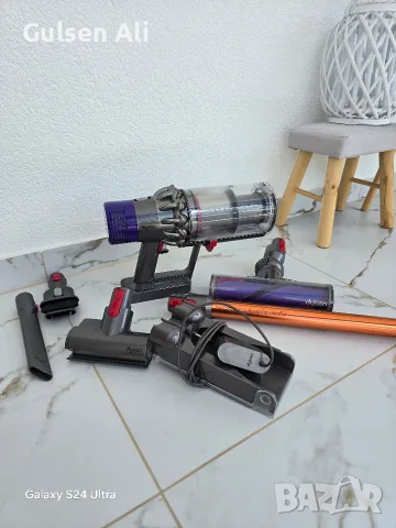 Dyson V10  веритикална прахосмукачка, снимка 7 - Прахосмукачки - 55298390