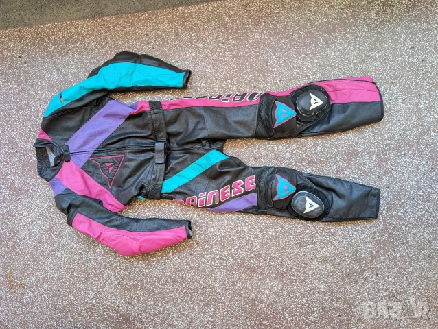 Кожен костюм Dainese Vintage 90s Racing Мото екип размер М , снимка 6 - Други - 54858463