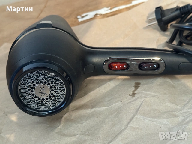 Професионален сешоар GHD Air 2100W, снимка 4 - Сешоари - 55086163