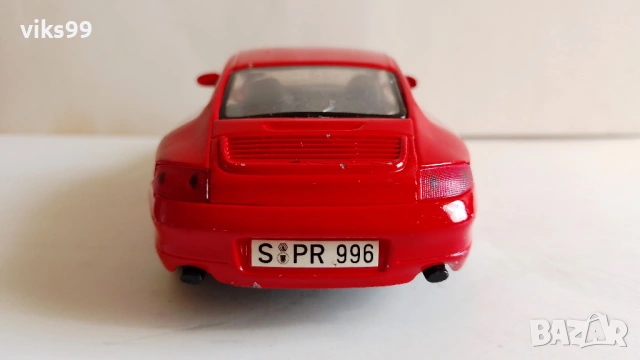 Ford Mustang GT и Porsche 911 Carrera - Мащаб 1:24, снимка 4 - Колекции - 54216773
