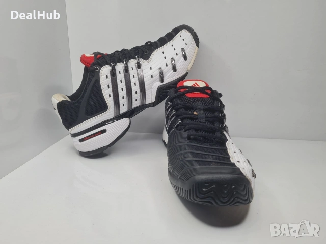 Маратонки Adidas Barricade 5 Носени,но в отлично състояние. Размер 42 стелка 26.5 см. Цена 35 евро., снимка 2 - Маратонки - 54645647
