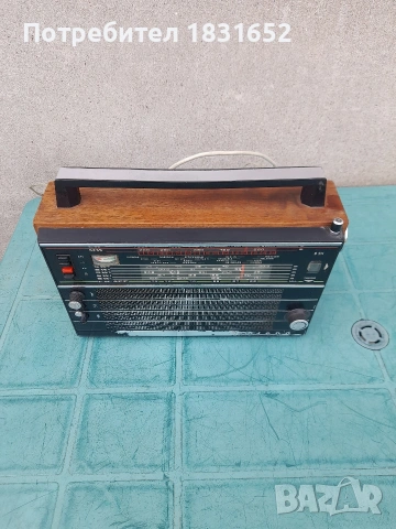 Старо радио - SELENA В 211, снимка 3 - Други ценни предмети - 54099890