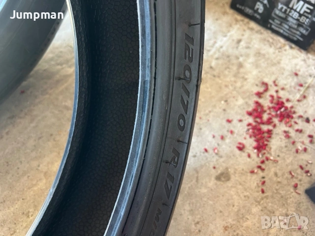 Предна и задна гума Pirelli Supercorsa 17’’, снимка 7 - Части - 54597670