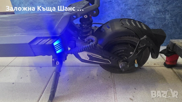 Електрически скутер VSETT 10 APEX, снимка 2 - Велосипеди - 54887696