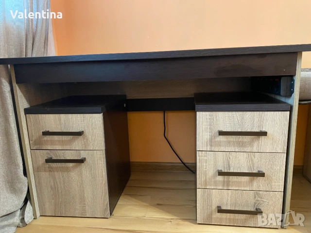 Сглобени мебели в гр. Попово, снимка 3 - Бюра - 54722993