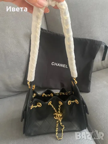 Дамска чанта Chanel, снимка 2 - Чанти - 55671855