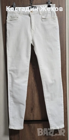 Нови. Дамски оригинални дънки. ZARA 
