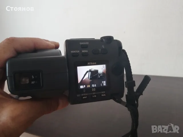 Камери Nikon COOLPIX E4500, E-995 Japan, снимка 10 - Фотоапарати - 55313915