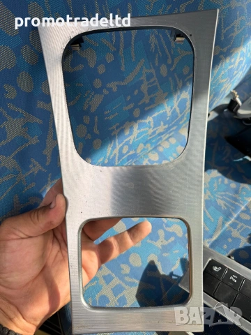 Интериорни лайсни оправление климатик Мерцедес С220 w203 S203 Mercedes A2038215781 A2038301985 С270 , снимка 2 - Части - 55266140