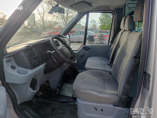 Форд транзит пътнически 8+1 2.2TDCI, снимка 11 - Бусове и автобуси - 54231247