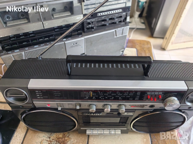 Ретро касетофон Boombox Sharp GF-454H – Перфектно състояние! Работещ!, снимка 5 - Радиокасетофони, транзистори - 54856330