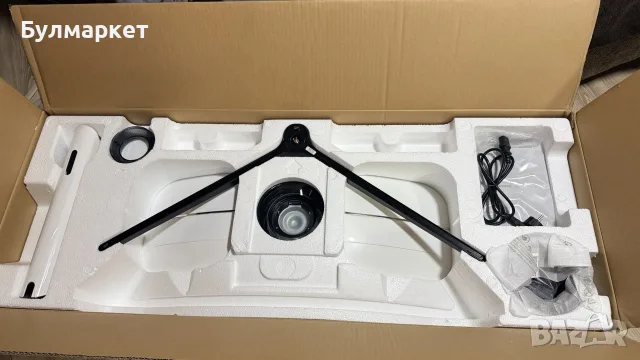 Монитор Samsung Odyssey 49", снимка 2 - Монитори - 55474977
