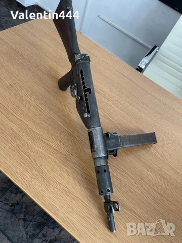 КАРТЕЧЕН ПИСТОЛЕТ „СТЕН“ МК 5  - ДЕАКТИВИРАН/ОБЕЗОПАСЕН, снимка 7 - Бойно оръжие - 54025492