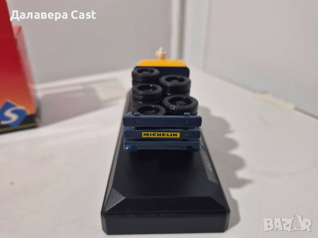1/43 Ford Michelin Solido , снимка 6 - Колекции - 55017991