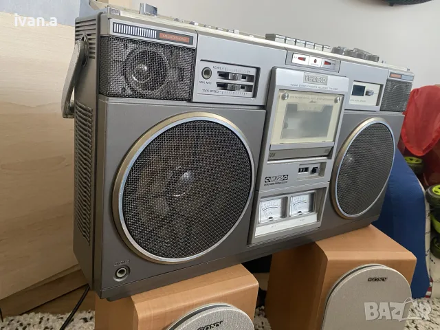 Hitachi TRK-8280, снимка 3 - Радиокасетофони, транзистори - 55372314