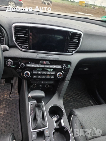 **САМО НА ЧАСТИ***  Kia Sportage 1.6 T - GDi, automat , снимка 10 - Автомобили и джипове - 54882331